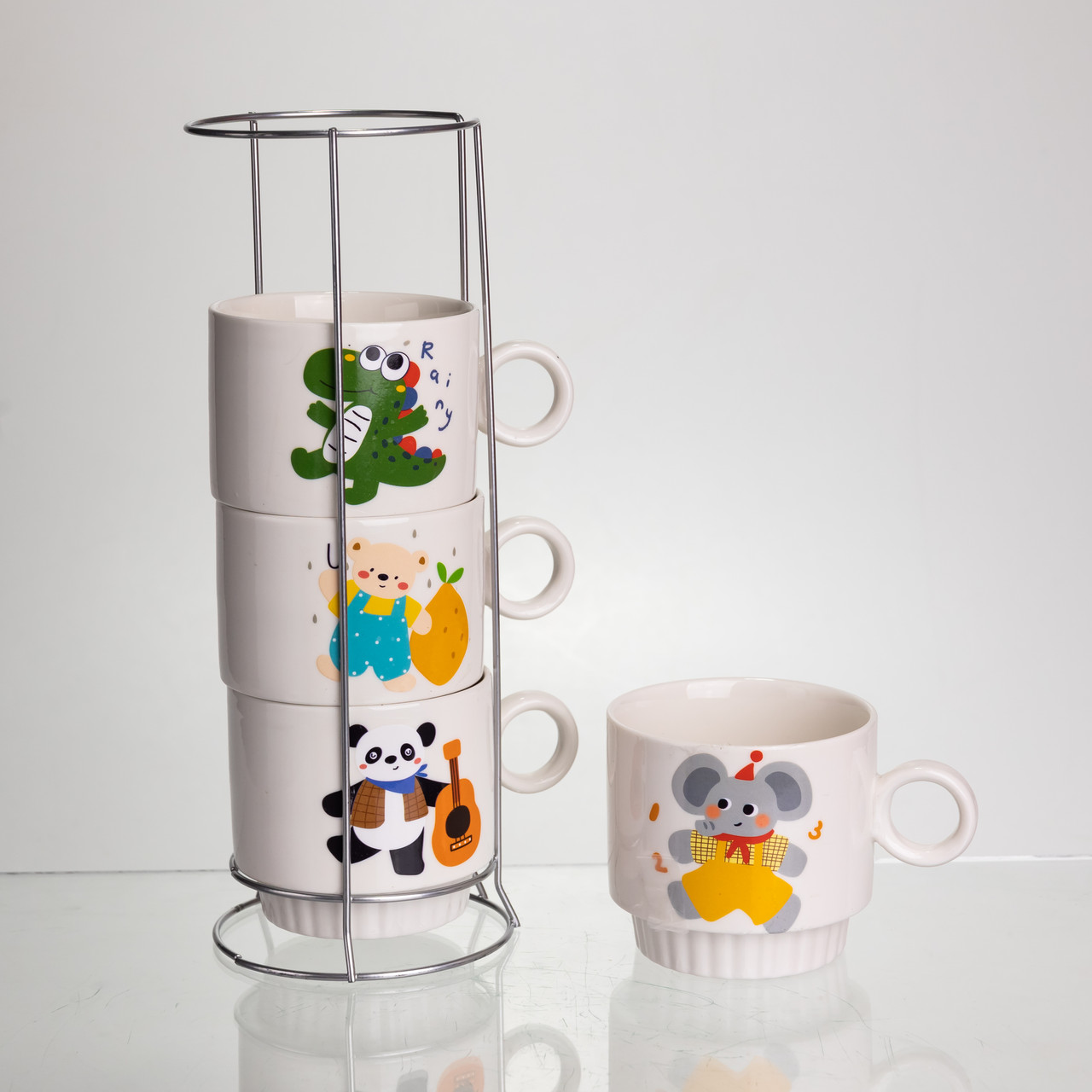 Набір порцелянових чашок для дітей на металевій підставці Animals 4 (шт) по 300 (мл) подарунковий набір чашок FM-8
