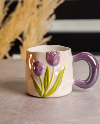 Новорічна порцелянова чашка для чаю та кави "Ніжний Тюльпан" з 3D-декором 400 мл, святкова кружка чашка на подарунок Фіолетовий FM-40C