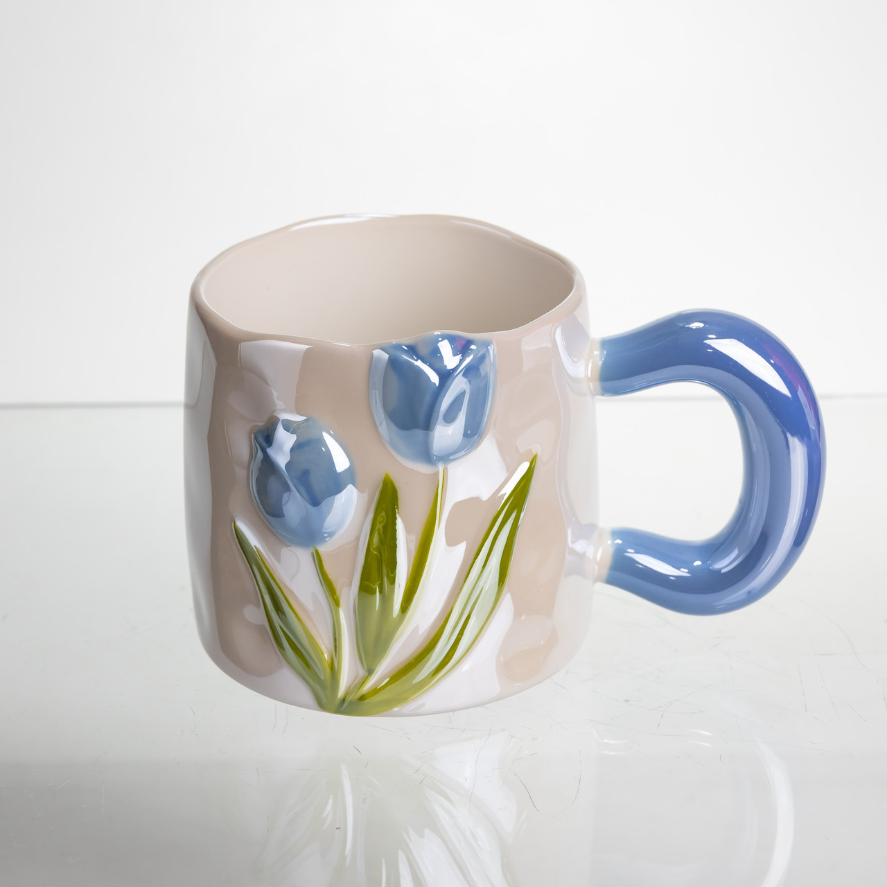 Новорічна порцелянова чашка для чаю та кави "Ніжний Тюльпан" з 3D-декором 400 мл, святкова кружка чашка на подарунок Блакитний FM-40D