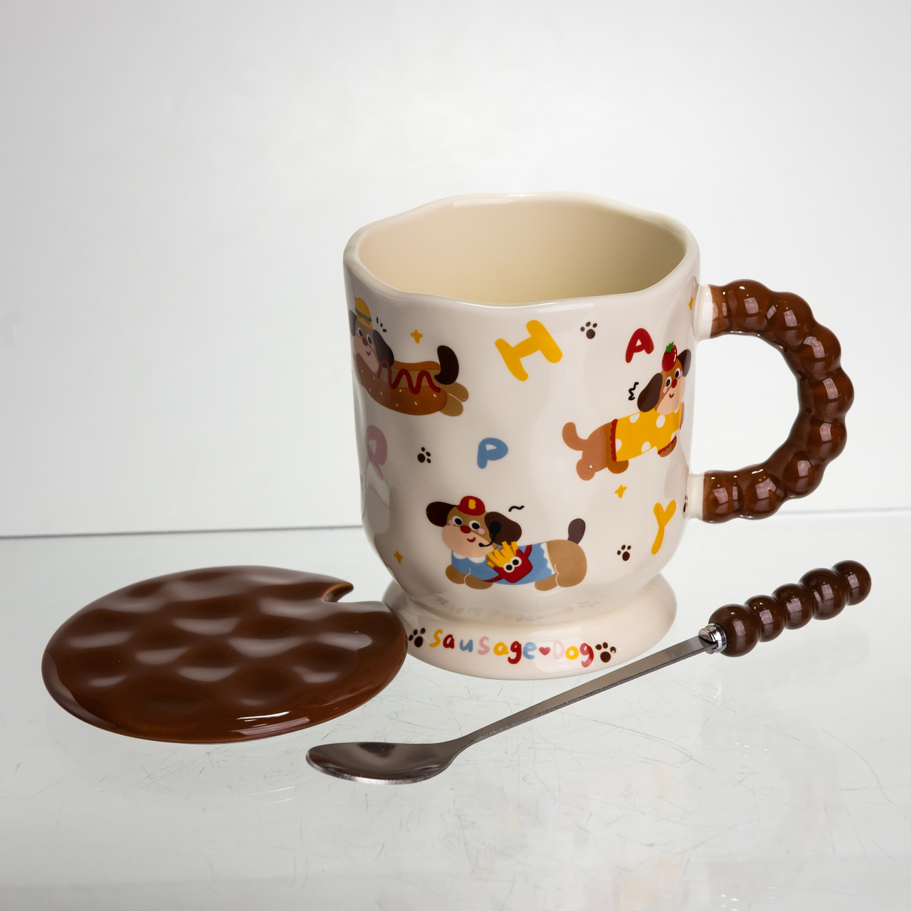 Новорічна порцелянова чашка "Весела Такса" з кришкою та ложкою 400 мл, Святкова кружка чашка для дітей на подарунок FM-17B