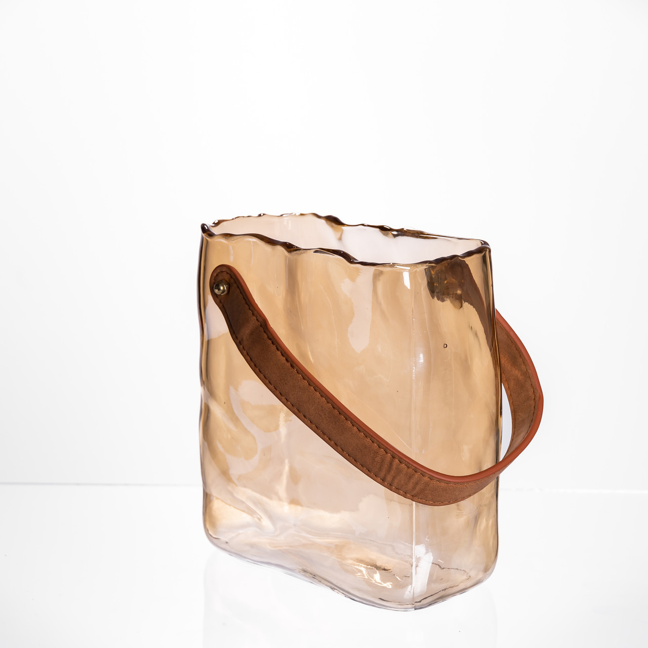 Скляна ваза сумочка з ручкою 16×8×18.5 (см) декоративна ваза для квітів 2 (л) Коричневий HP-19-156-1