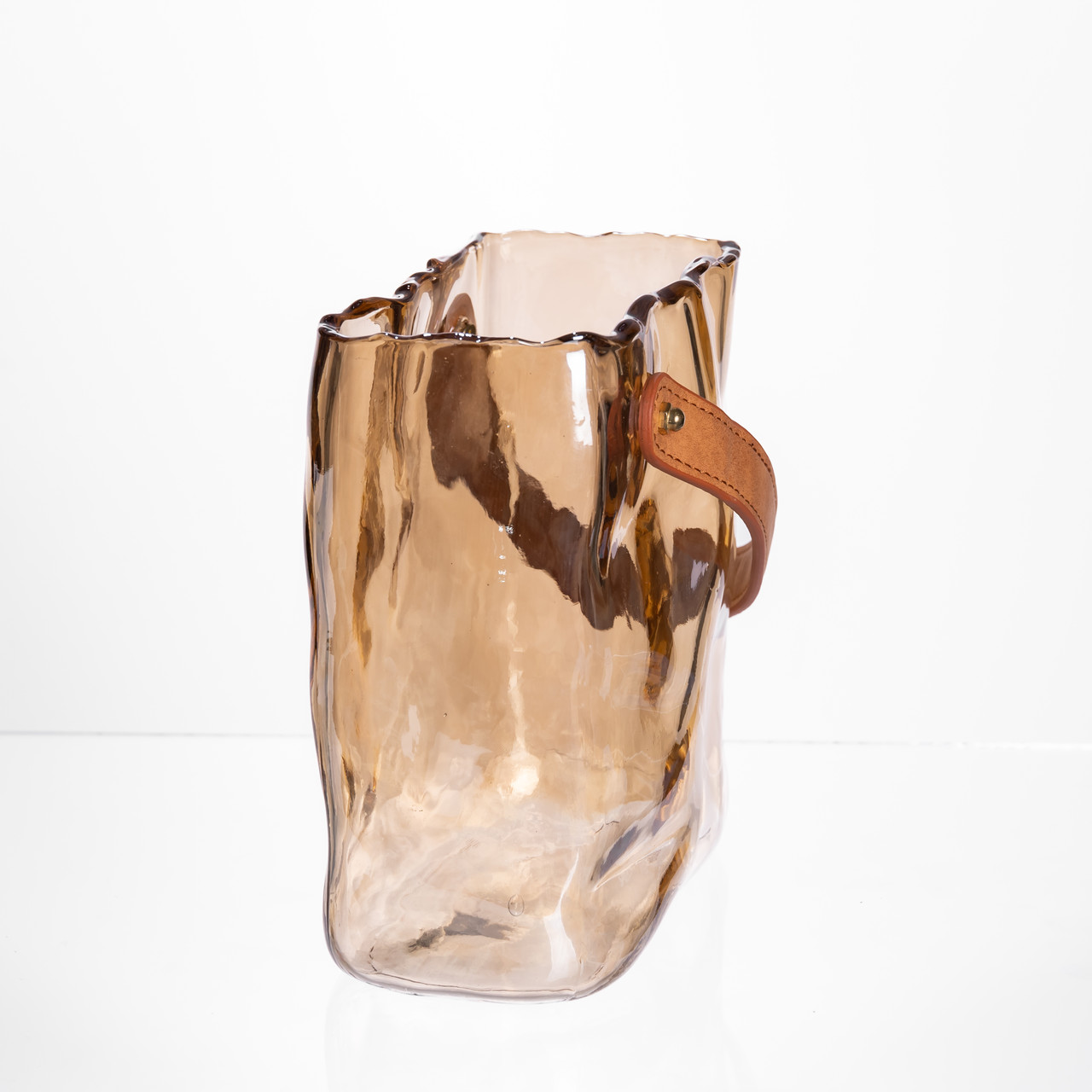 Скляна ваза сумочка з ручкою 16×8×18.5 (см) декоративна ваза для квітів 2 (л) Коричневий HP-19-156-1