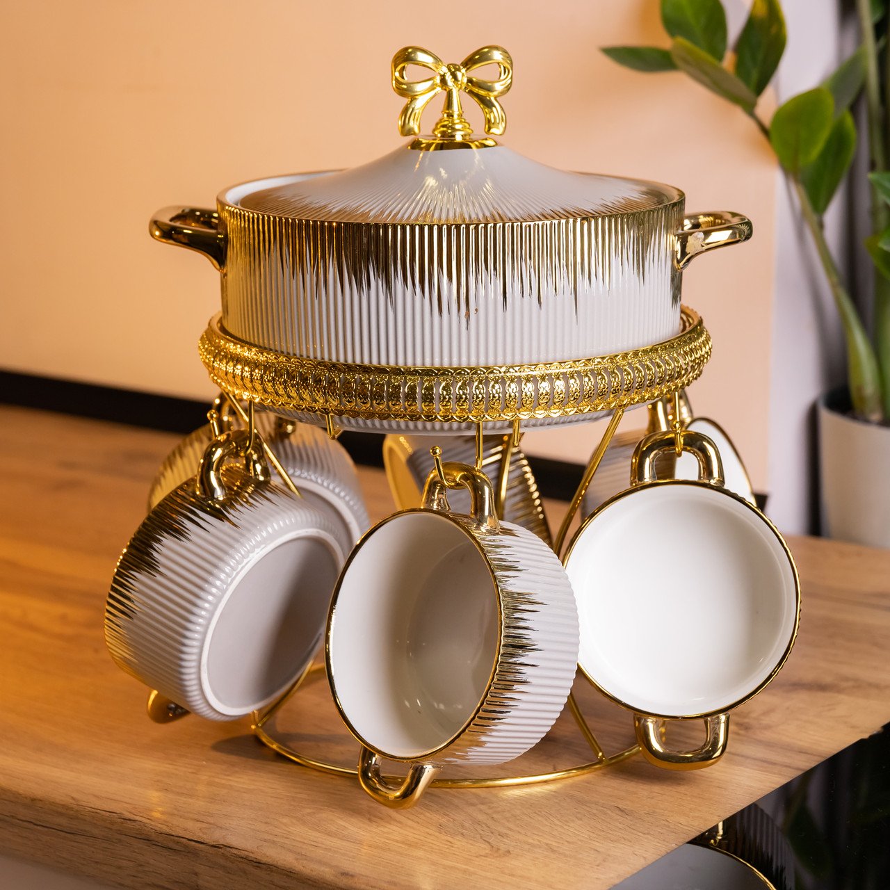 Суповий сервіз на 6 персон супниця 2 (л) на підставці з бульйонницями 400 (мл) тарілки для супу Сірий з золотом FM-A23-6