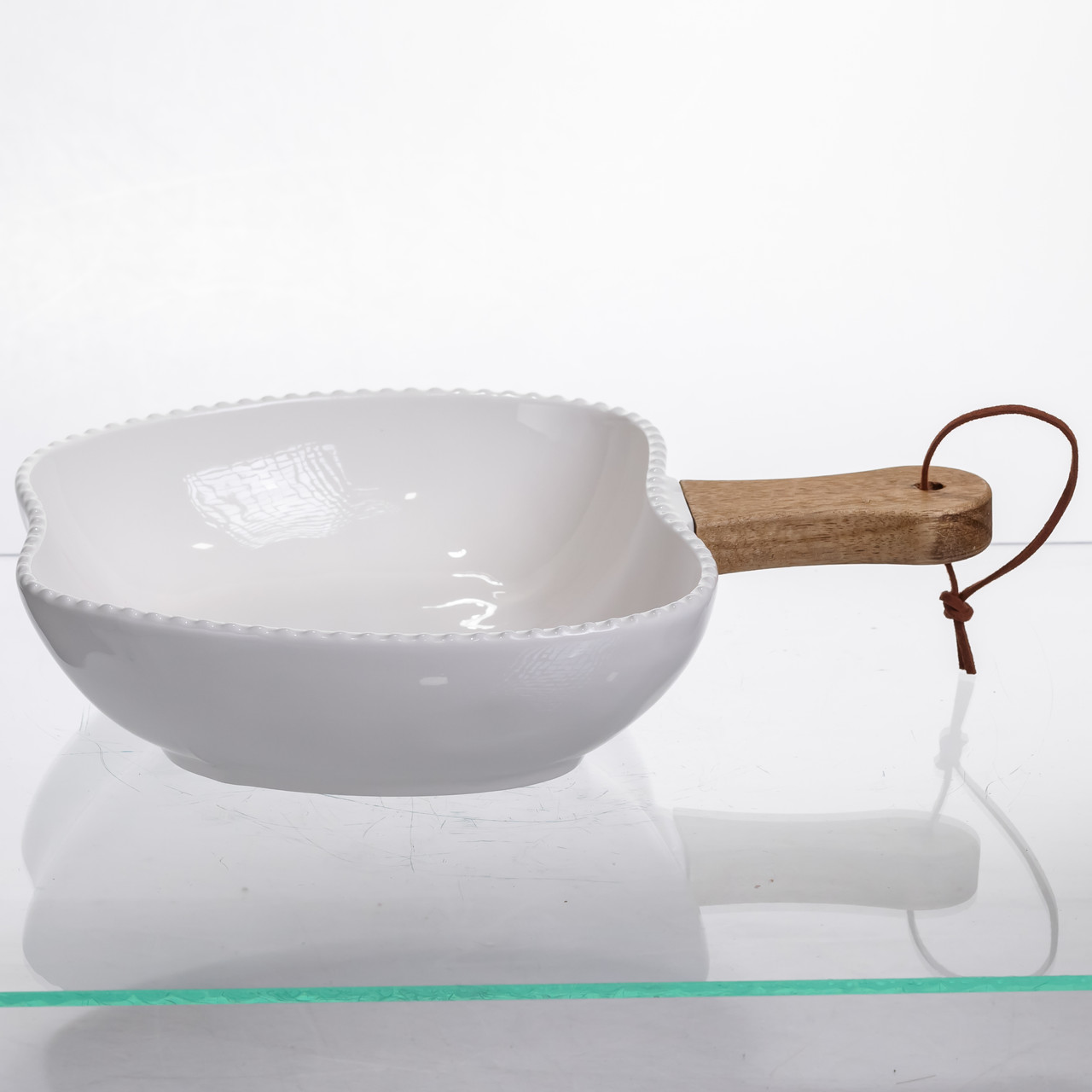 Тарілка порцелянова глибока з ручкою Яблуко 25×20×5 (см) Білий ZJH-15-6