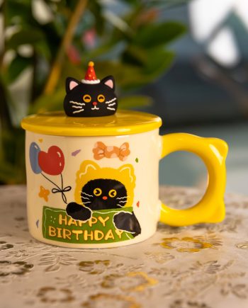 Чашка порцелянова з кришкою Kitten&apos;s Birthday 400 (мл) подарункова кружка прикольна чашка для дітей на подарунок Жовтий FM-24B