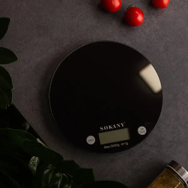 Ваги кухонні до 5 кг електронні для зважування продуктів настільні ваги без чаші на батарейках Чорний SK-19023B