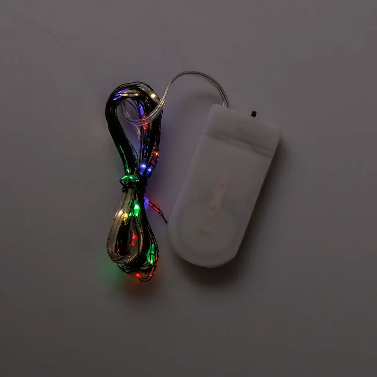 Світлодіодна гірлянда Роса 3 метри на батарейках 30 led нитка на зеленому дроті мультиколор 30L3MGML