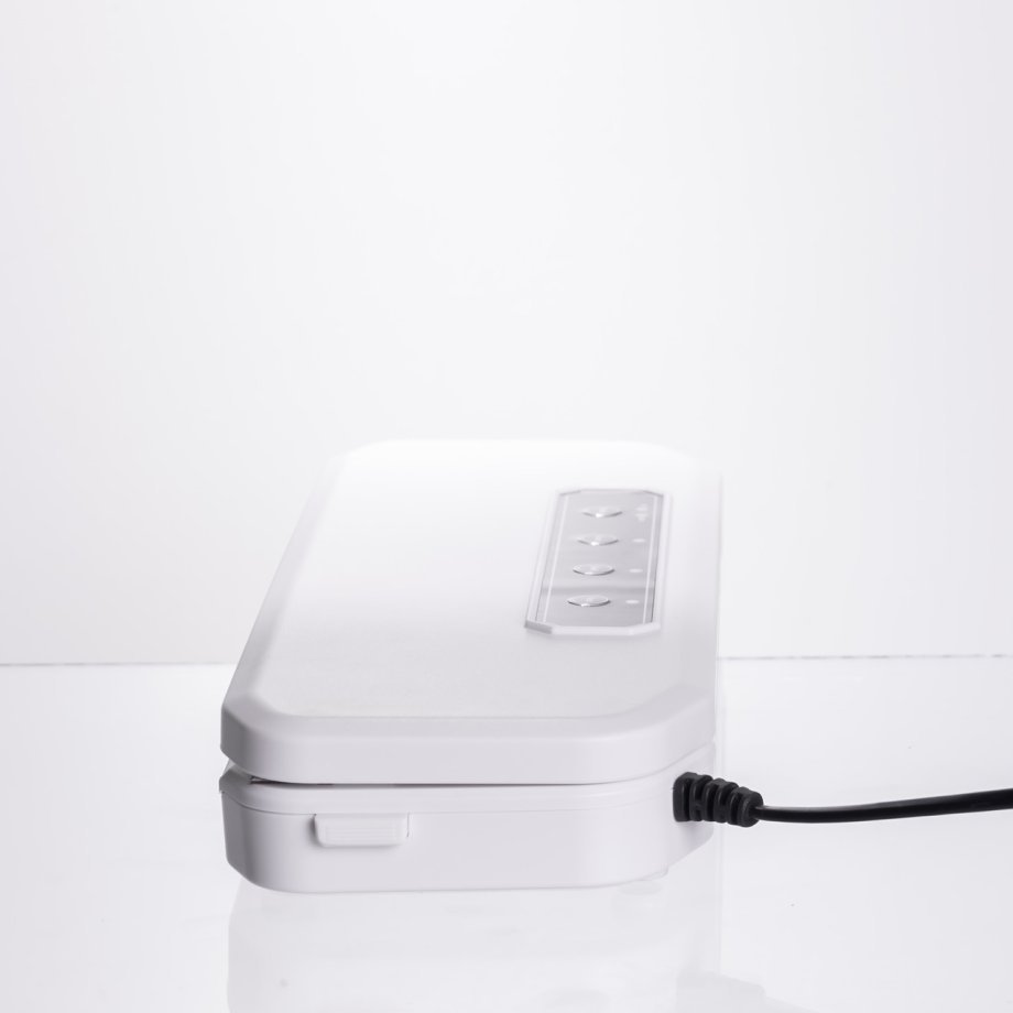 Вакууматор побутовий для сухих та вологих продуктів 400 Вт вакуумний пакувальник 4 режими роботи + 10 пакетів Білий HP-11-17W