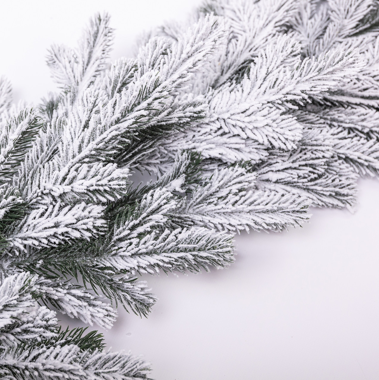 Хвойна лита гірлянда 2 м засніжені гілки ялинки TD-BRNCHSN2