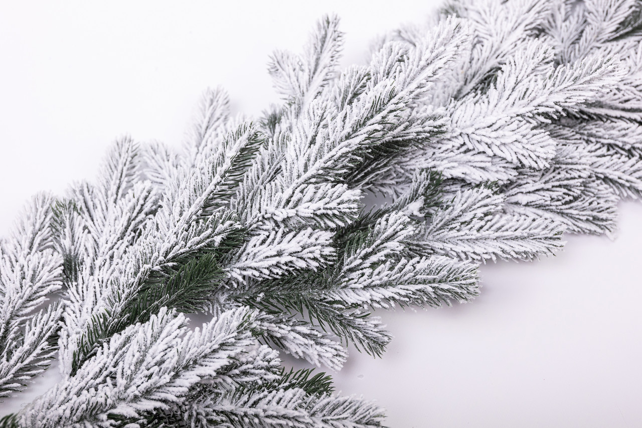 Хвойна лита гірлянда 2 м засніжені гілки ялинки TD-BRNCHSN2