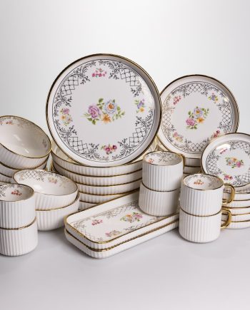 Столовий набір посуду тарілок і чашок 32 предмети на 6 персон «Золотий Кант» порцеляновий TH-32