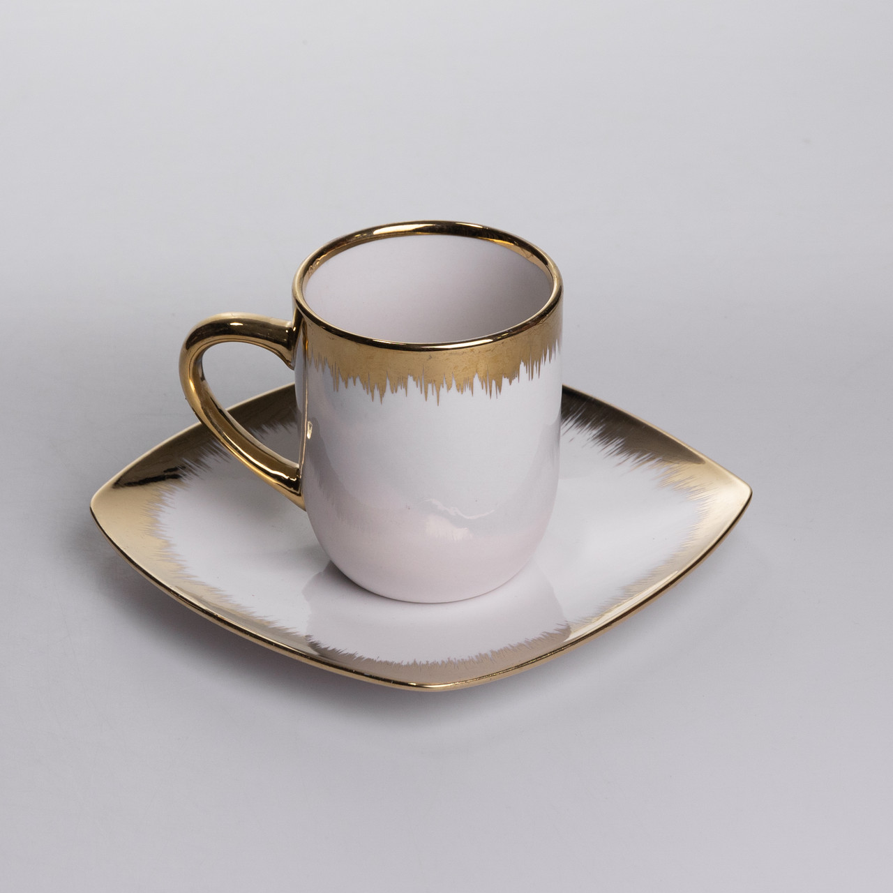 Столовий набір посуду тарілок і чашок 24 предмети на 6 персон «Геометрія» порцеляновий SD-24-1