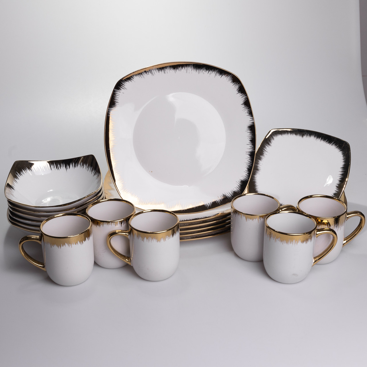 Столовий набір посуду тарілок і чашок 24 предмети на 6 персон «Геометрія» порцеляновий SD-24-1