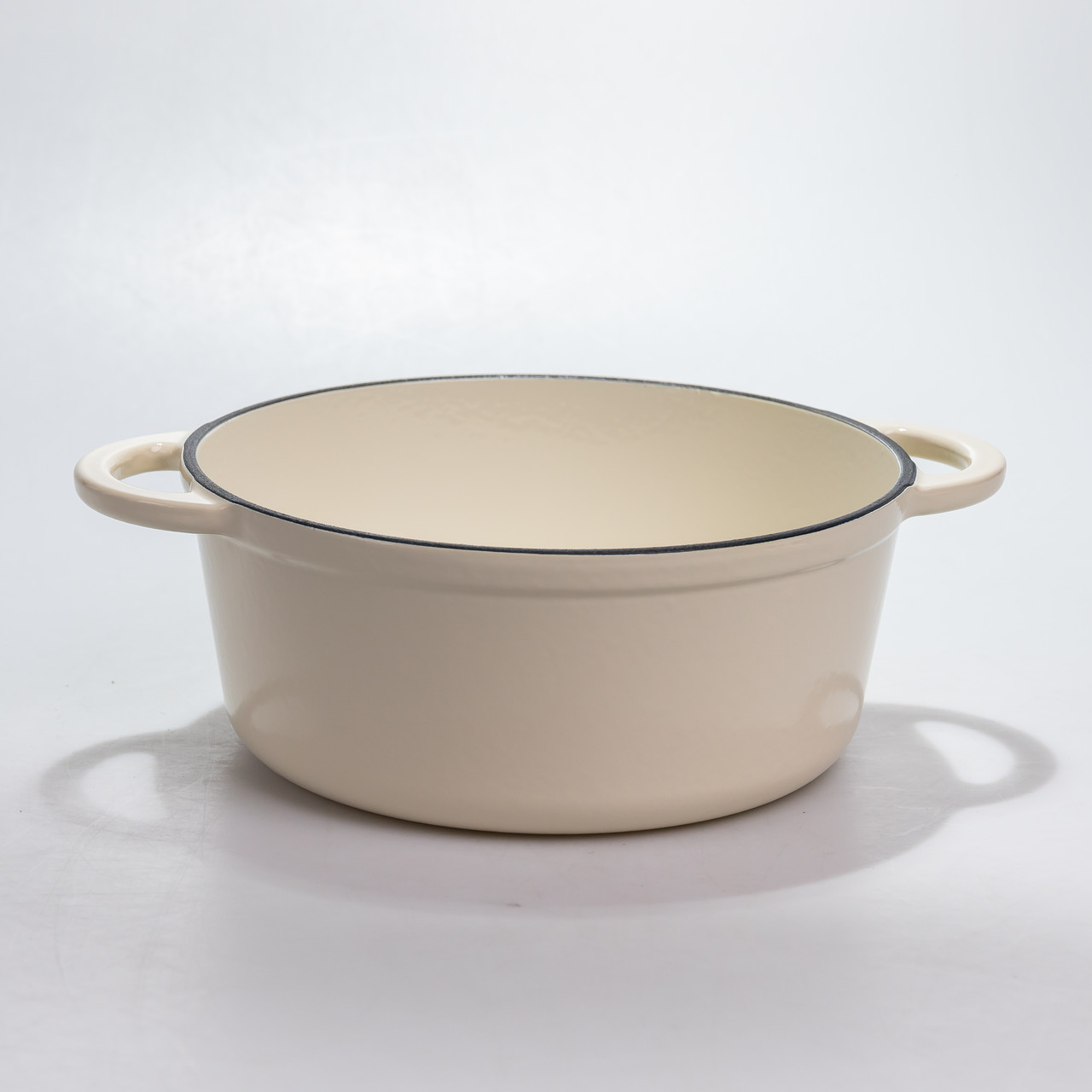 Каструля чавунна 2.5 л емальована з кришкою посуд для тушкування запікання томління кухонна Біла HP-1-14-WHITE