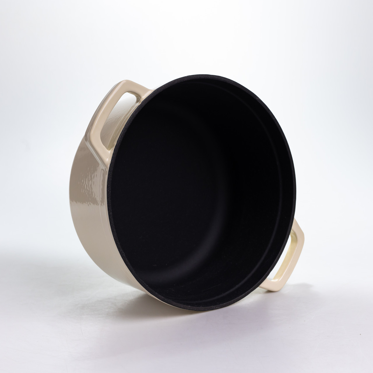 Каструля чавунна 4.5 л емальована з кришкою посуд для тушкування запікання томління кухонна HP-1-19-WHITE