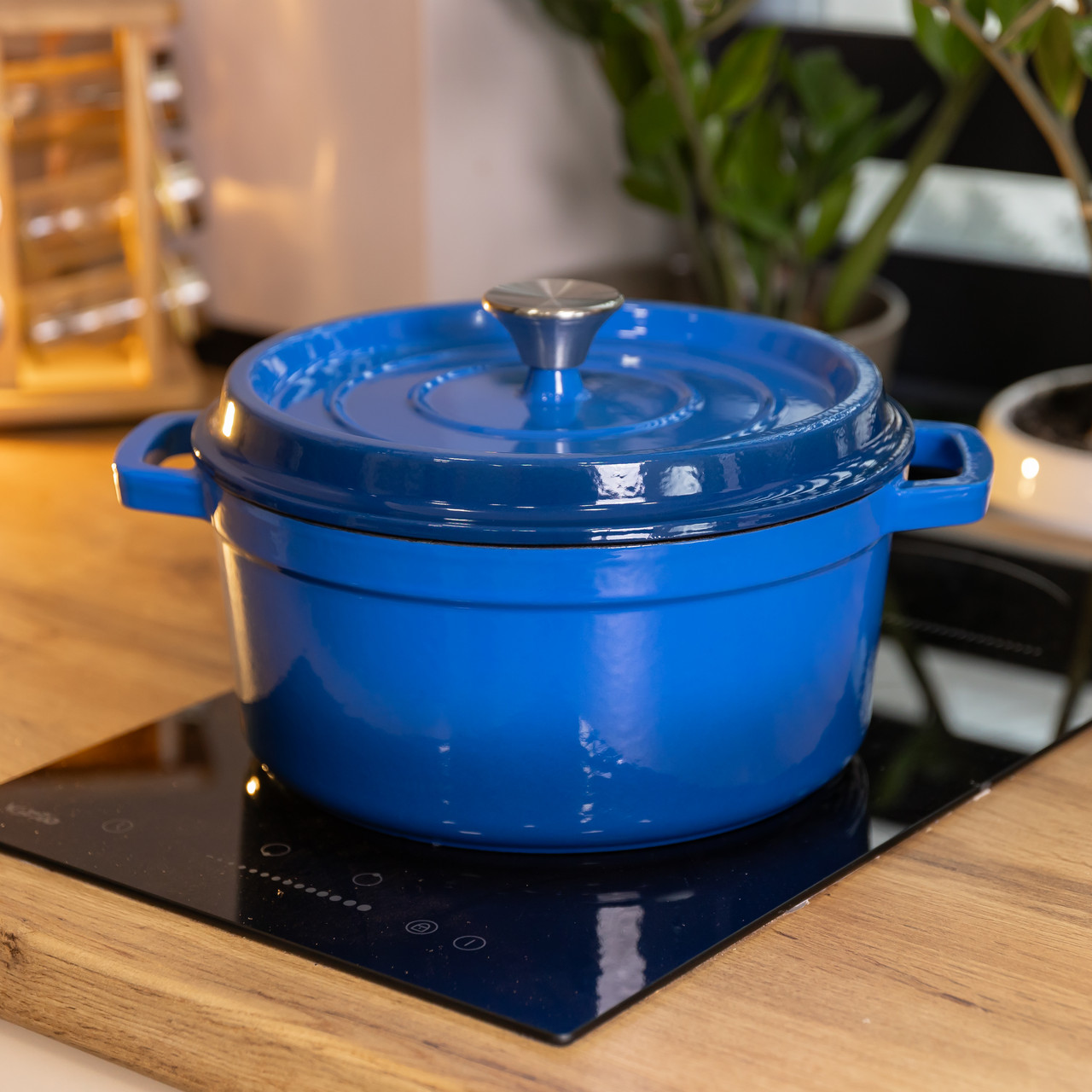 Каструля чавунна 4.5 л емальована з кришкою посуд для тушкування запікання томонія кухонна Синя HP-1-19-BLUE